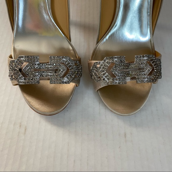 Badgley Mischka Art Deco Heels - Picture 7 of 16
